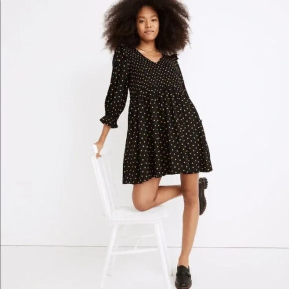 Madewell Dress S Lucie V Neck Smocked Mini in Oval Dot ND043